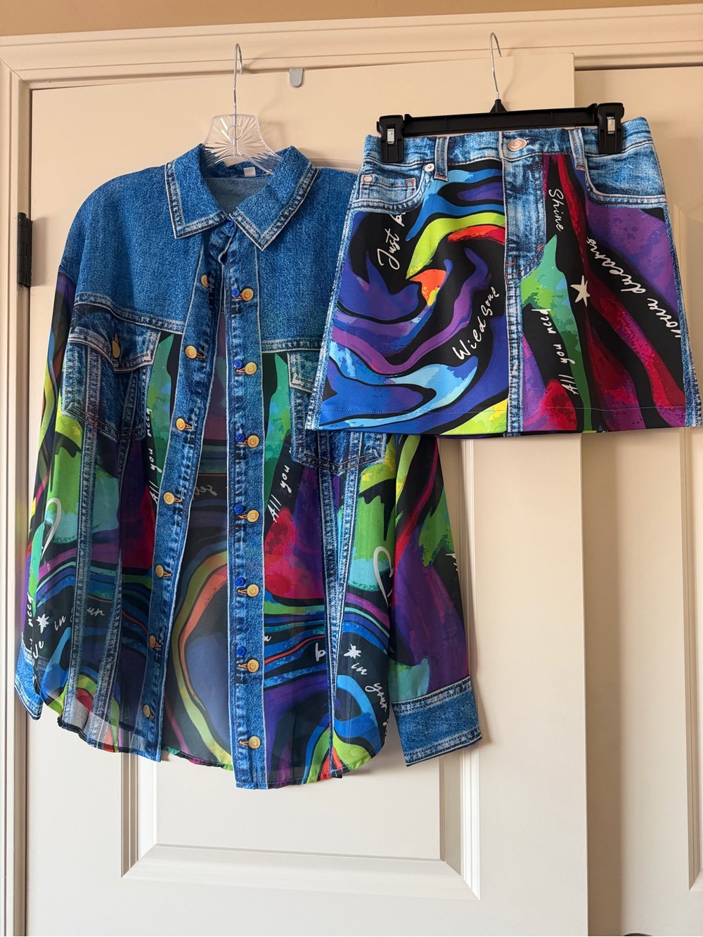 Multicolor Abstract Print Mini Skirt - Women